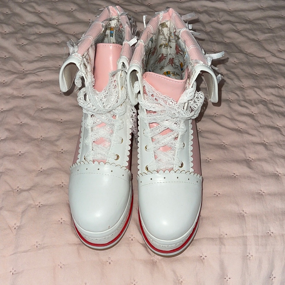 kawaii pink lacy platforms